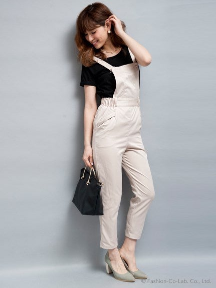 basicサロペット「Million Carats」15,984円(税込)