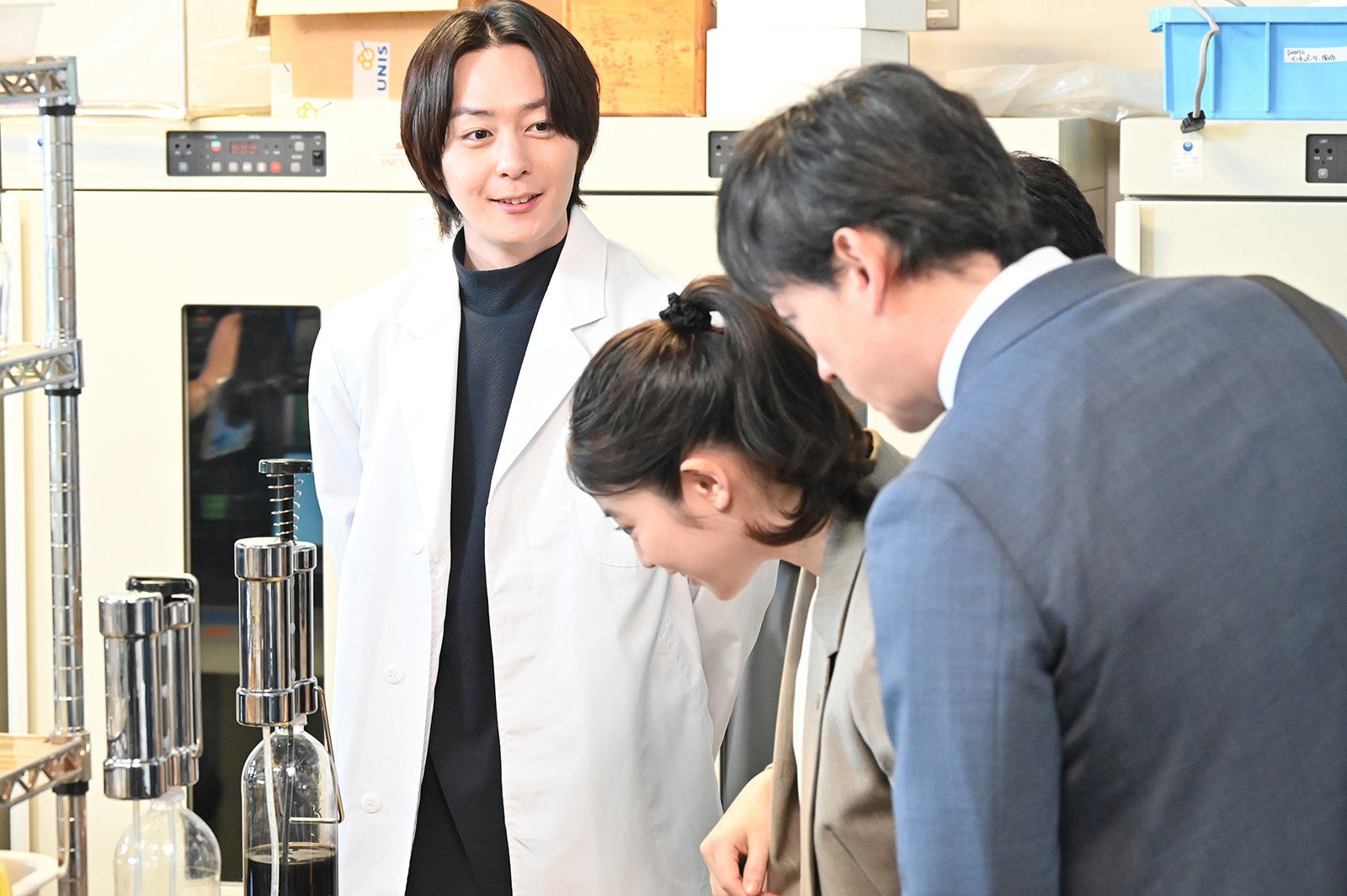 犬飼貴丈、今田美桜、山本耕史「花咲舞が黙ってない」第3話より（C）日本テレビ