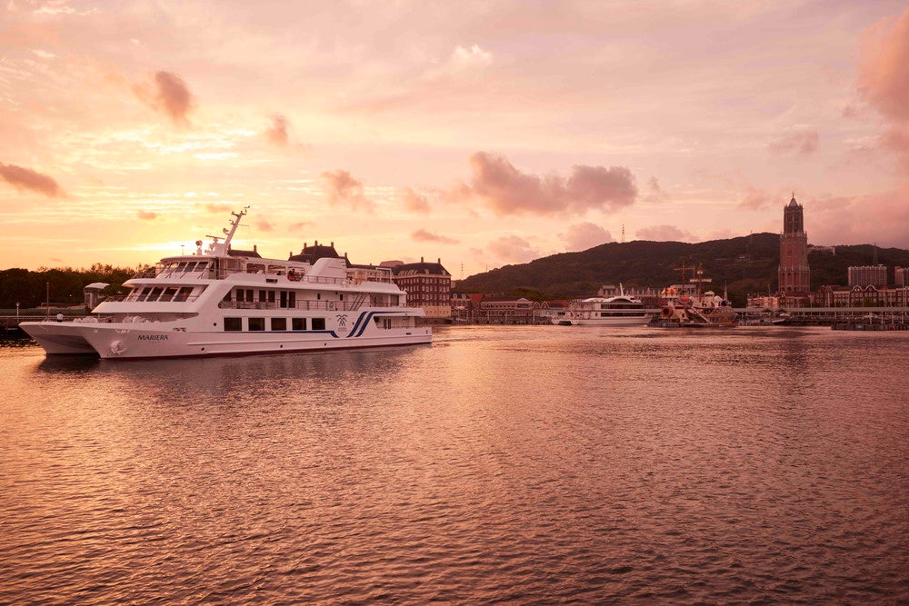 サマーフェスティバル～光の街の夏祭り～／画像提供：ハウステンボス