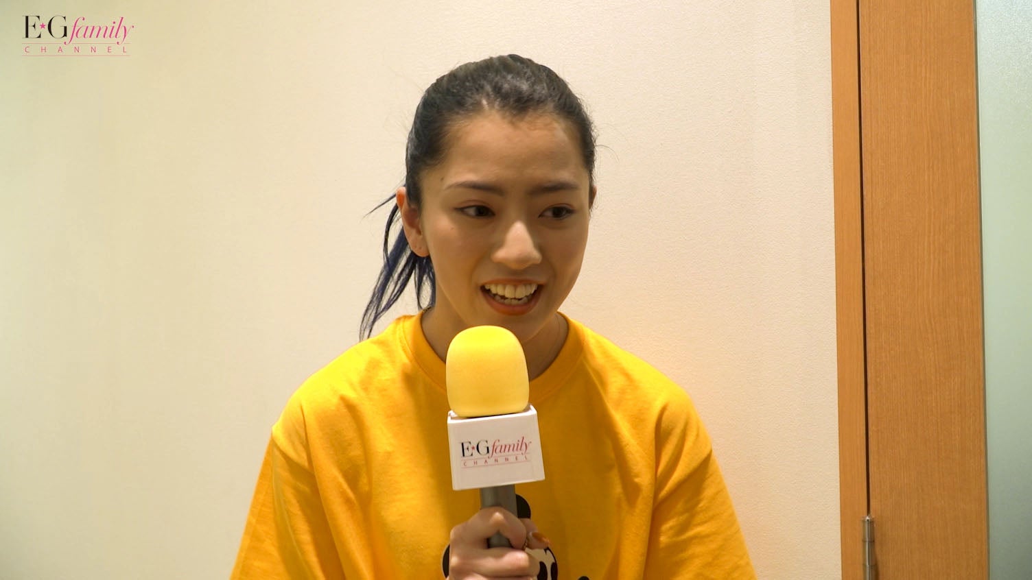 E.G.familyチャンネル「初出張ユズリポ！」より（画像提供：LDH）