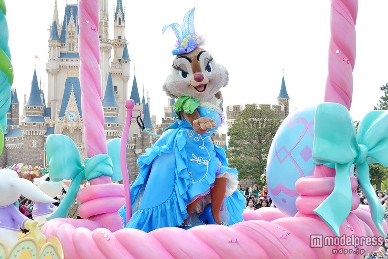 新パレード「ヒッピティ・ホッピティ・スプリングタイム」／クラリス