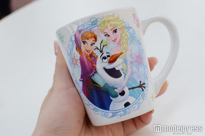 スーベニアカップ(表)(C)モデルプレス