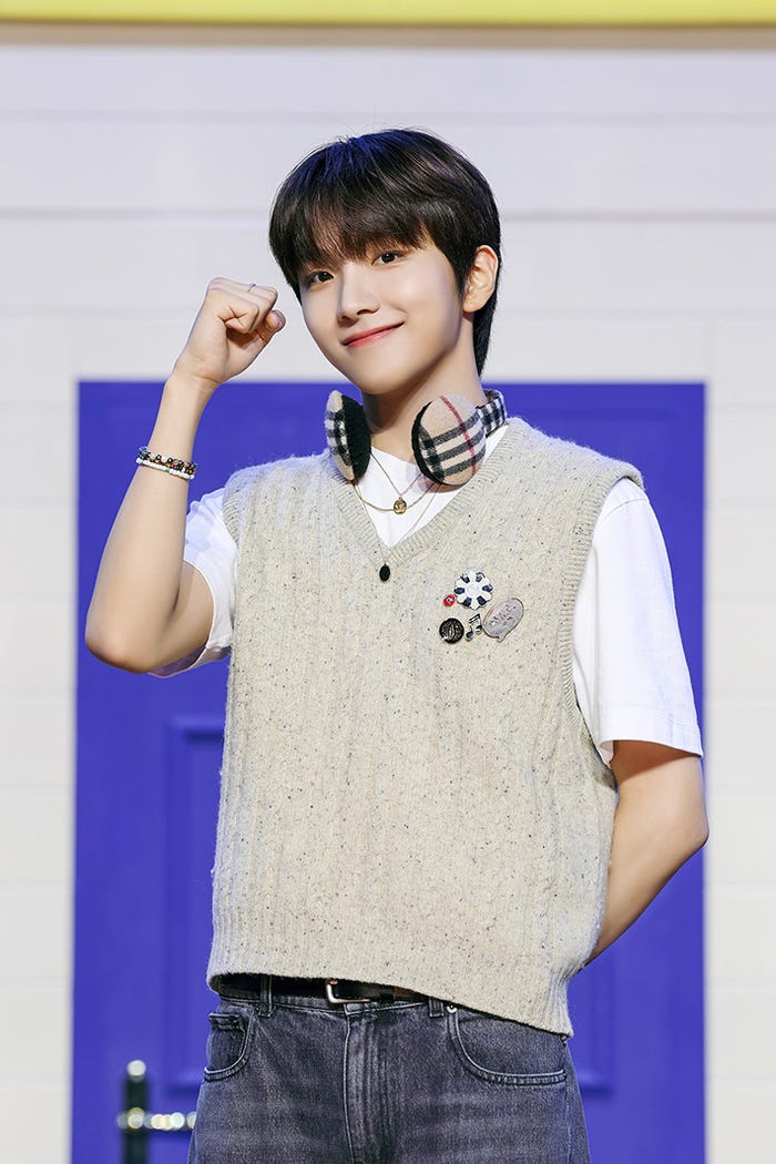 WOONHAK(C) KOZ Entertainment. All Rights Reserved.