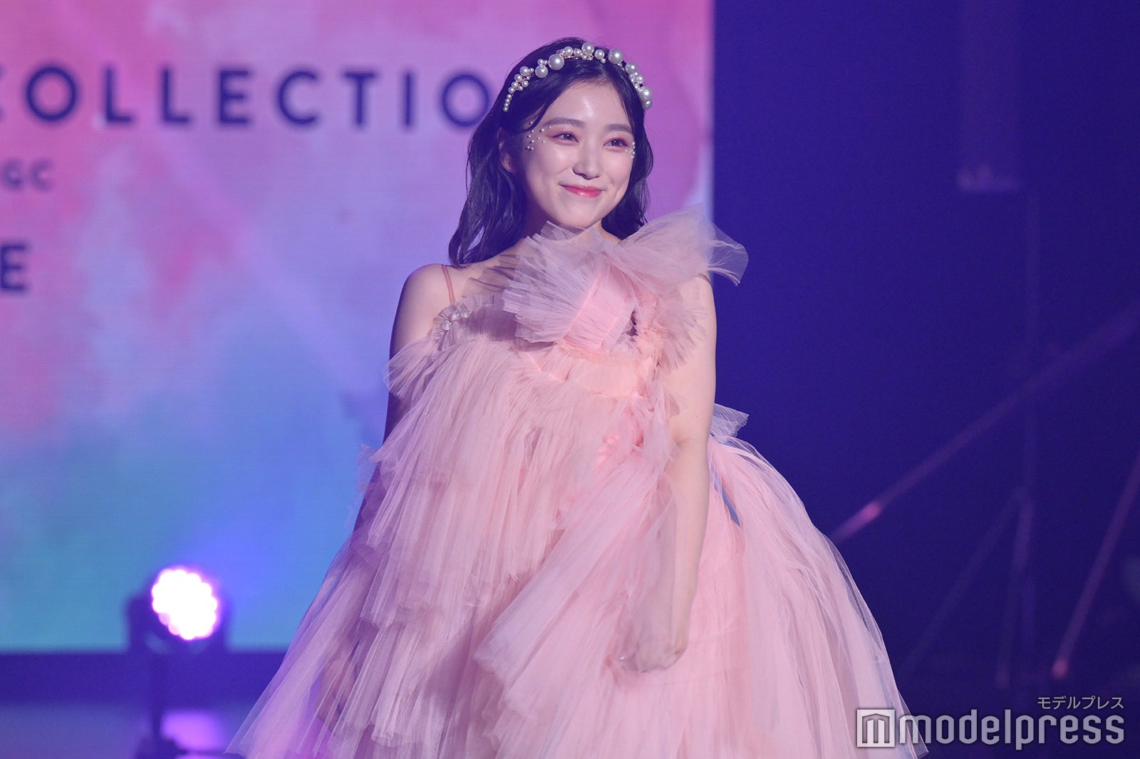 矢吹奈子（C）モデルプレス