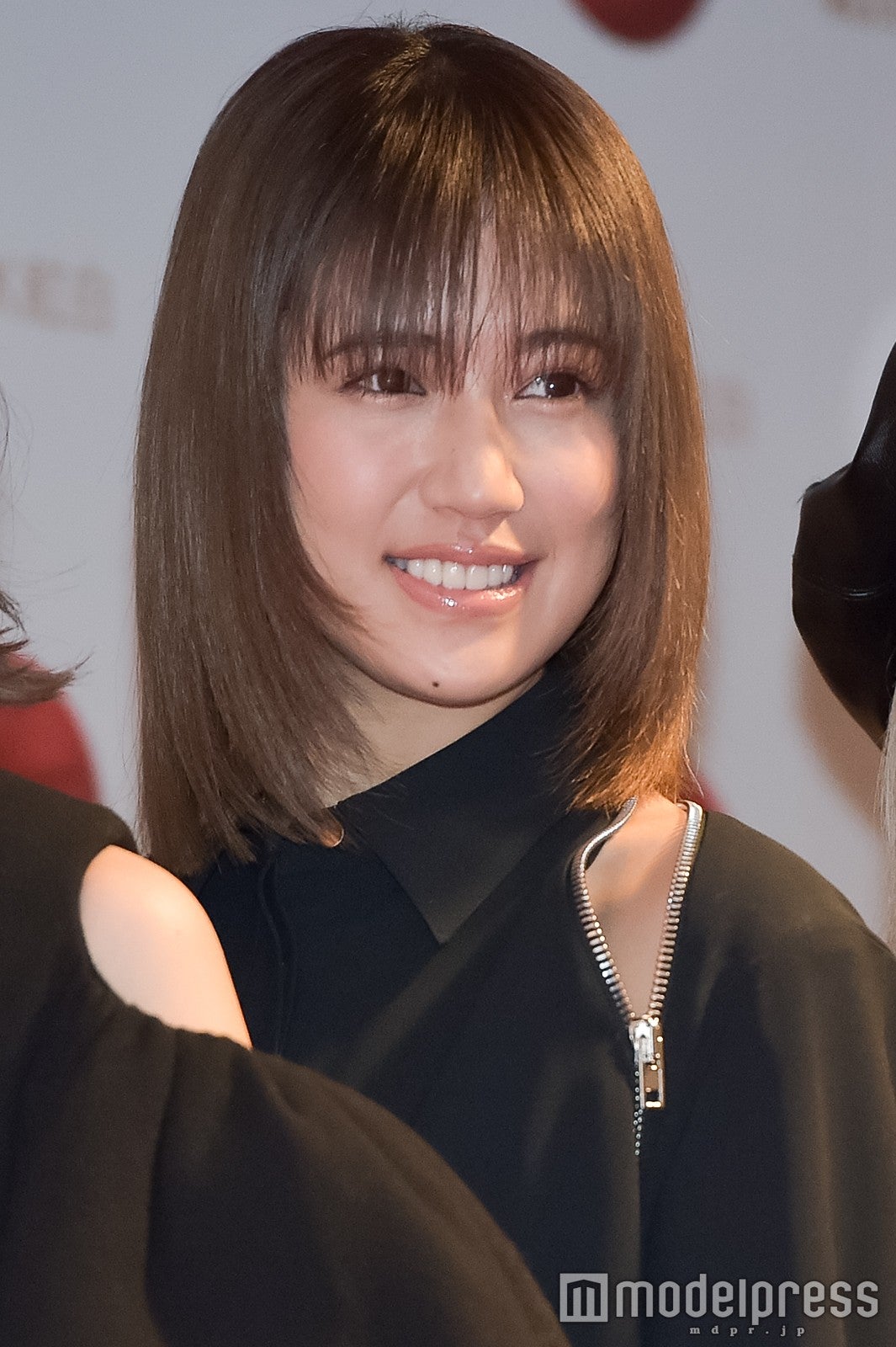 E-girls （C）モデルプレス