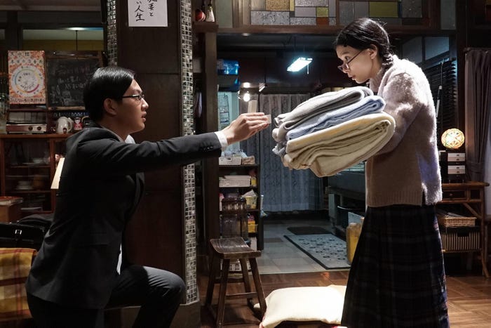 工藤阿須加、芳根京子/「海月姫」第9話より(C)フジテレビ