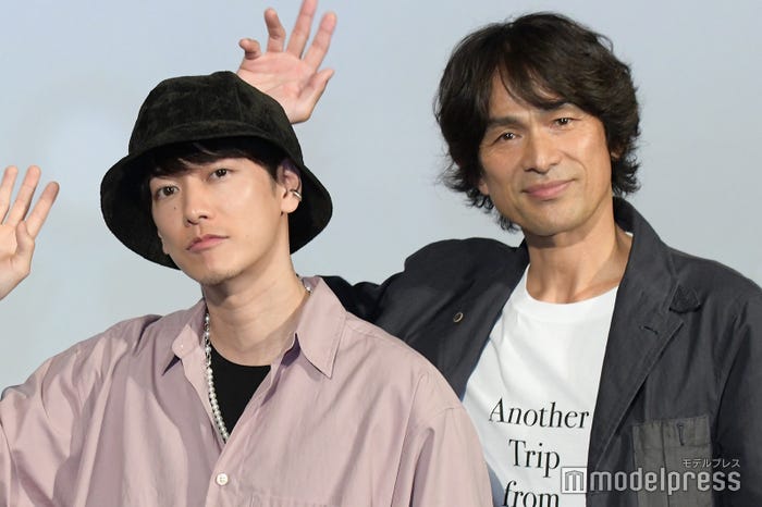 観客にはサプライズで登壇した佐藤健、江口洋介 (C)モデルプレス
