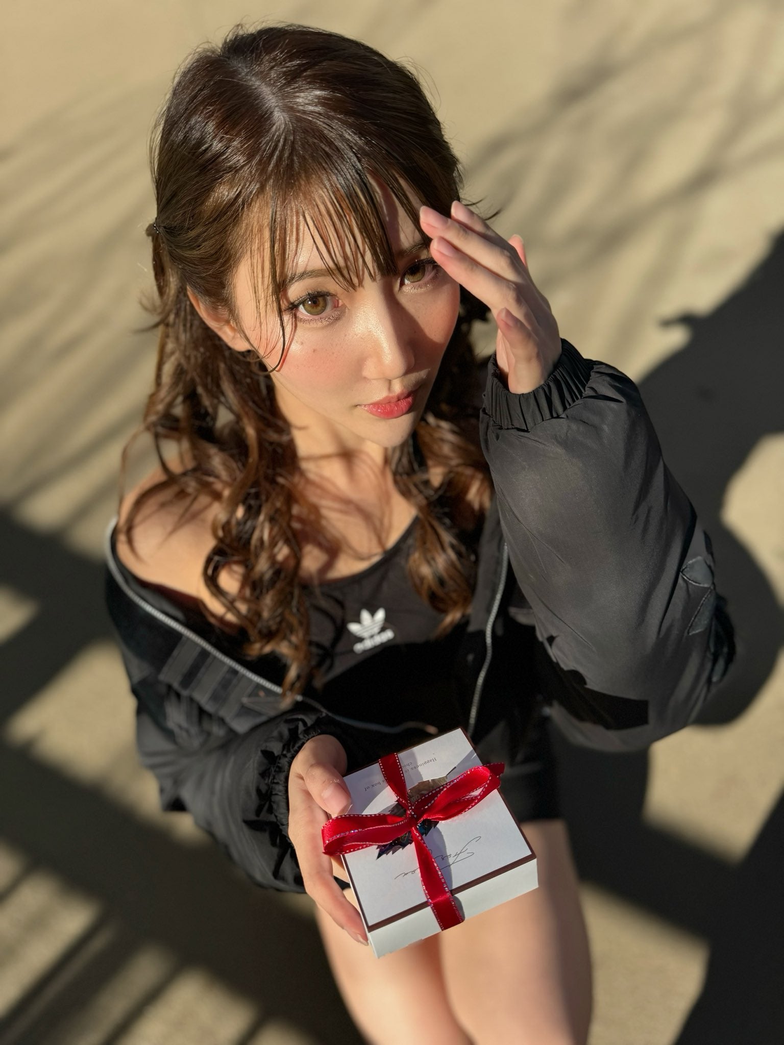 緒方友莉奈公式Xより