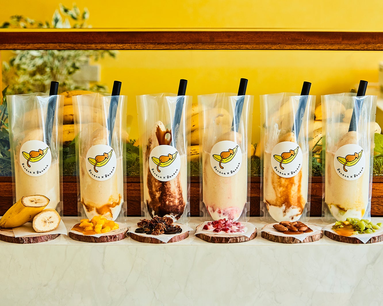 バナナジュース専門店「Banana×Banana」渋谷に新店舗、叩いて好みの果肉感に