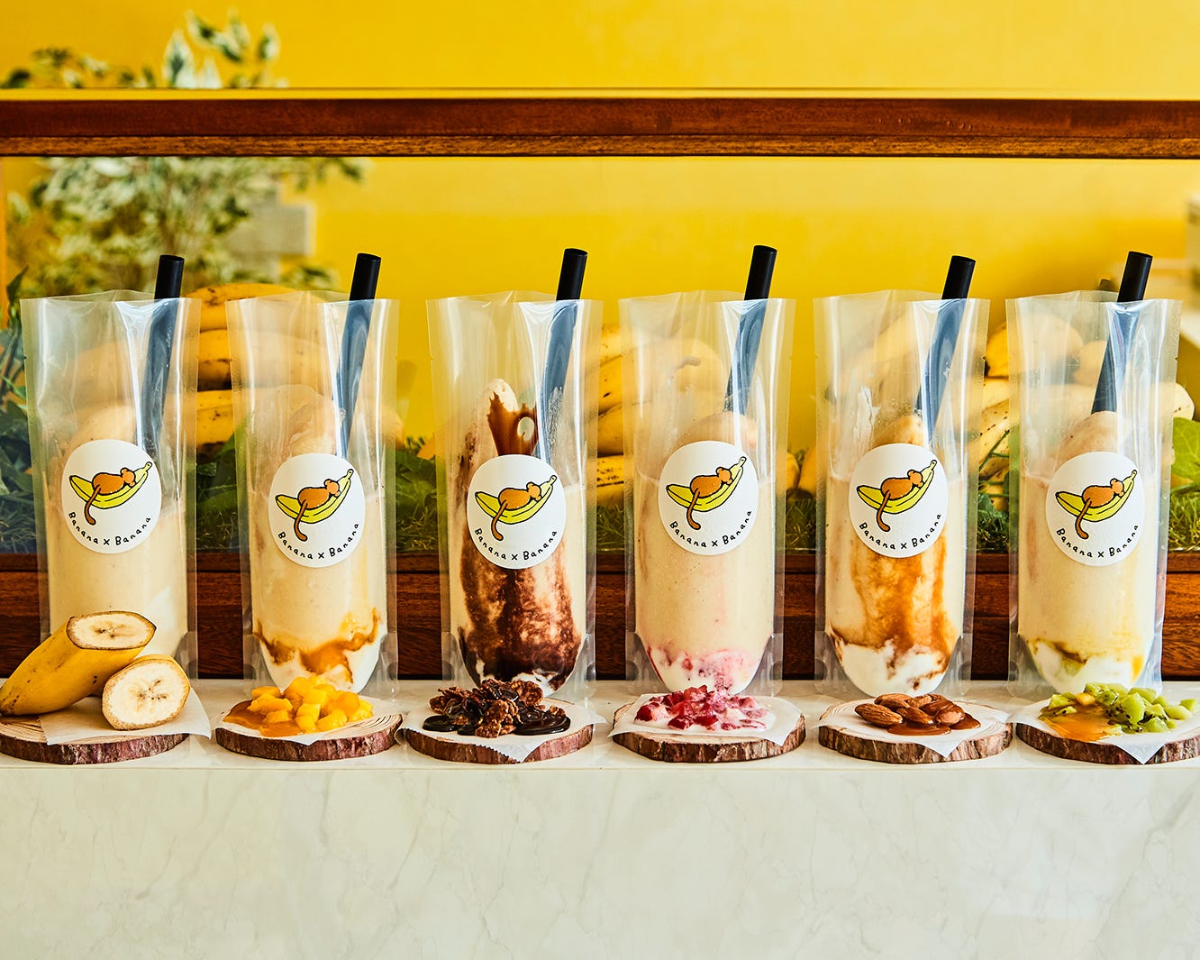 バナナジュース専門店「Banana×Banana」渋谷に新店舗、叩いて好みの果肉感に