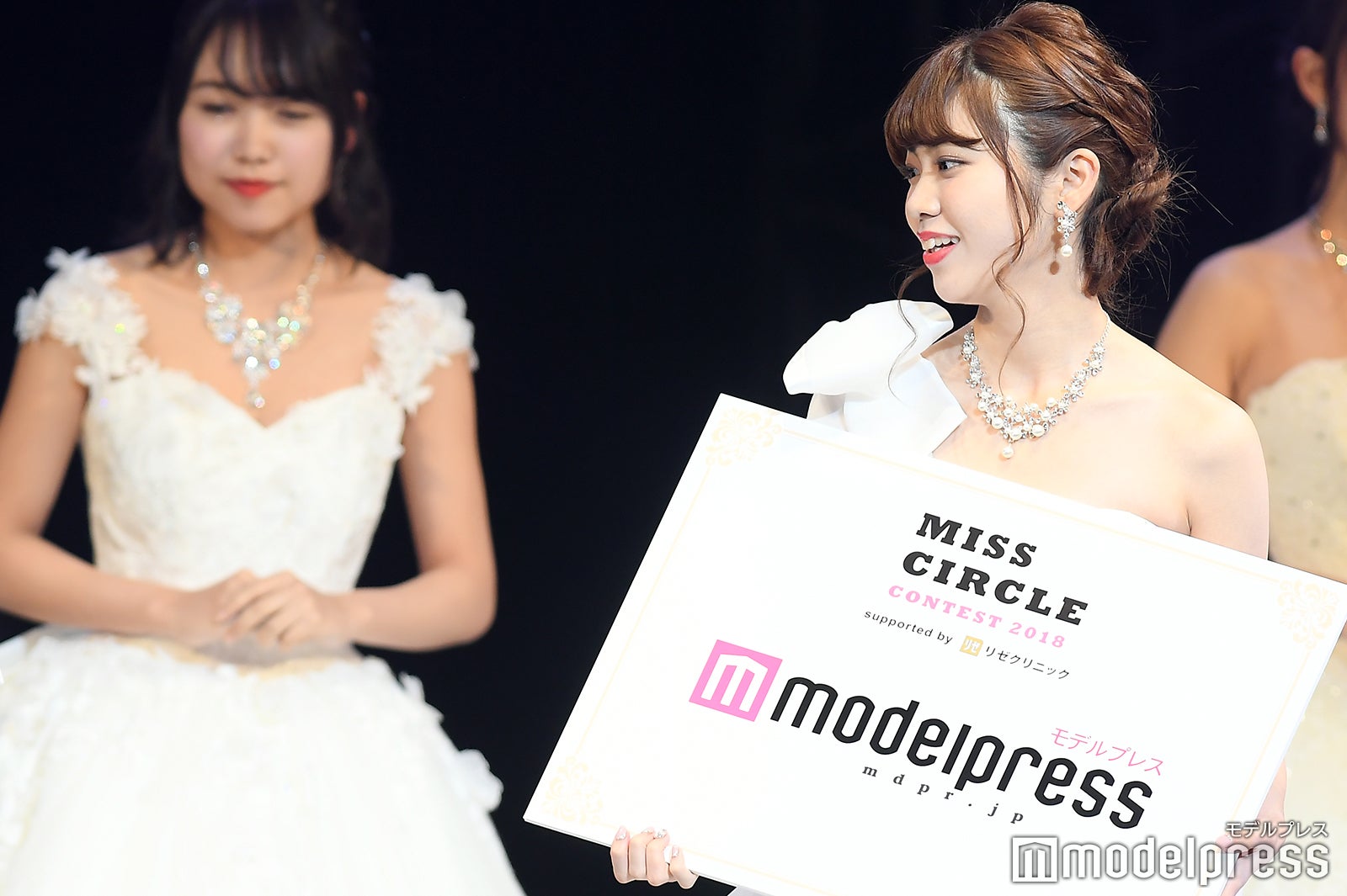 準グランプリ＆モデルプレス賞の大間知莉奈さん（C）モデルプレス