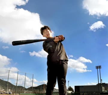 阪神・ドラ1立石 目標シーズン完走、新人で全試合出場なら球団史上初 キャンプ1軍スタートに感謝「チャンスつかみたい」