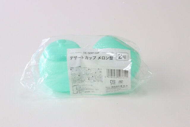 セリア　デザートカップ