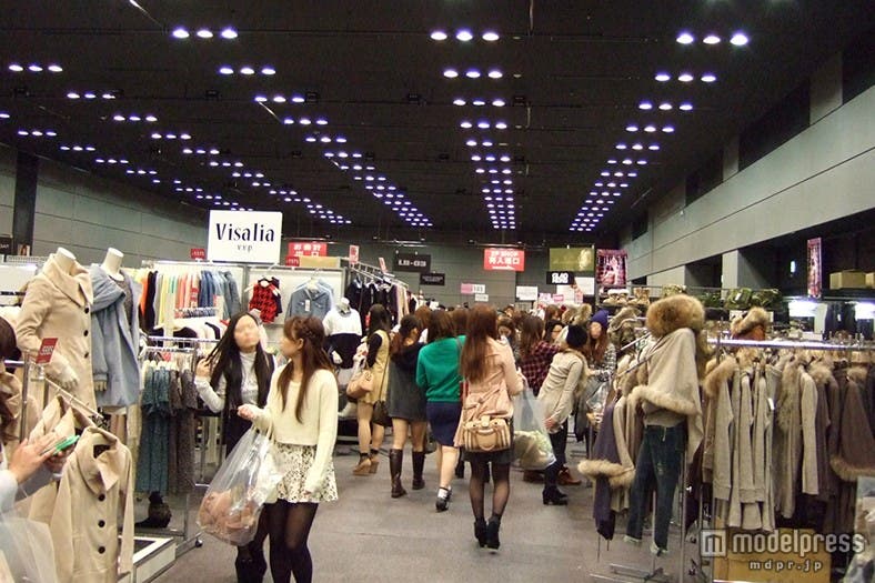 好きなショップをハシゴしてお気に入りアイテム探し