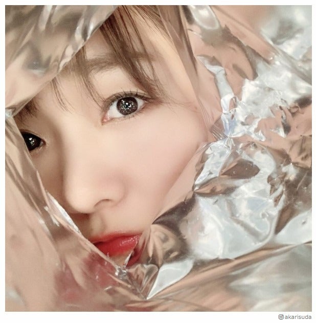 SKE48須田亜香里、“ポテチ映え”ショットを披露「神々しい」「キラキラしてる」