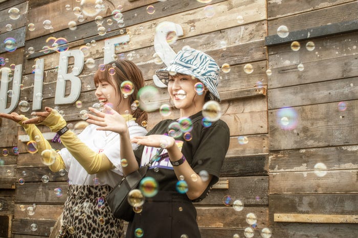 前田希美、菅沼ゆり(写真提供:MBS)