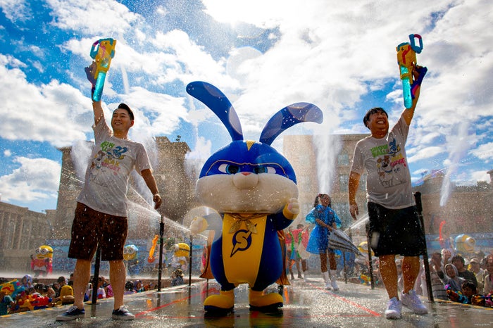 バナナマン（C）Universal Studios．