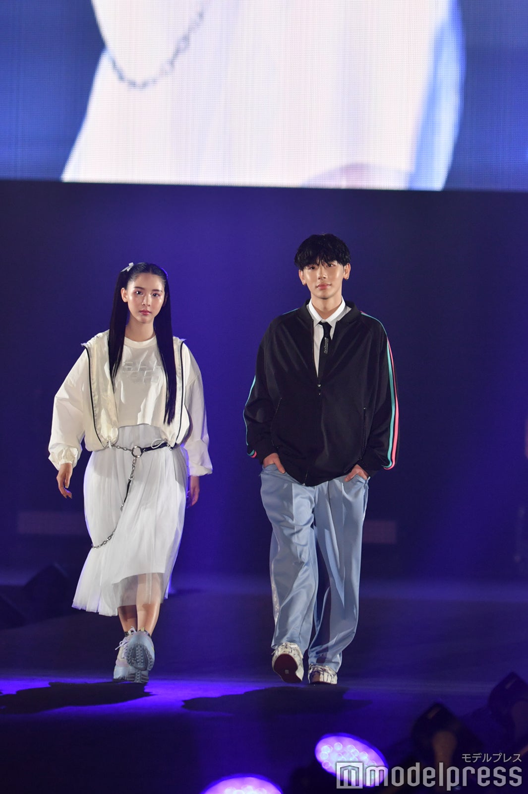 （C）モデルプレス