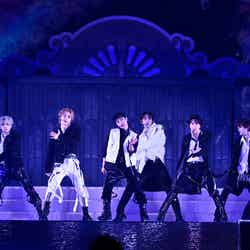 WayV「SMTOWN LIVE 2024 SMCU PALACE @TOKYO」21日公演より（C）YUSUKE TAKAMURA、TAKAHIRO KUGINO