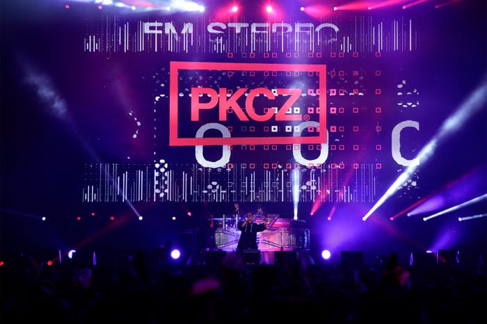 「PKCZ(R)×HiGH&LOW 完成披露試写会&PREMIUM LIVE SHOW」より(C)2018「HiGH&LOW」製作委員会