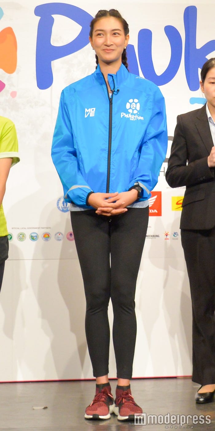 パンケーキ、身長174cmの圧倒的スタイル (C)モデルプレス