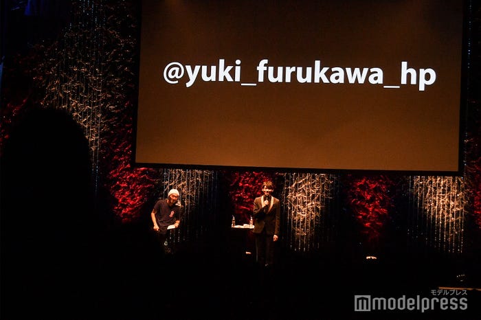 (C)モデルプレス