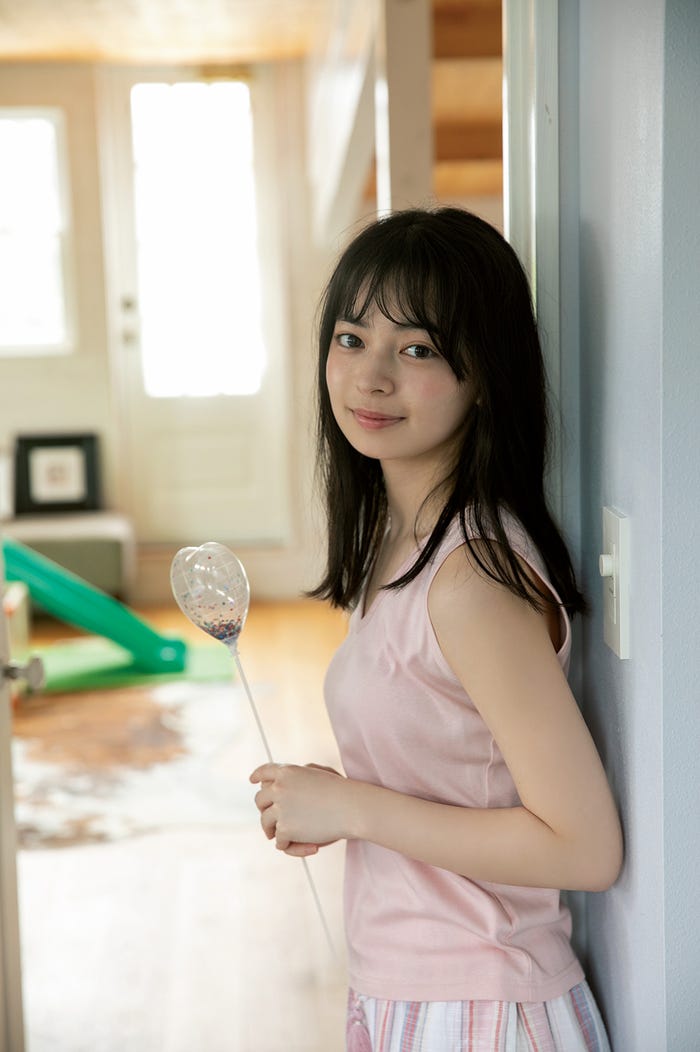 上國料萌衣(画像提供:小学館)