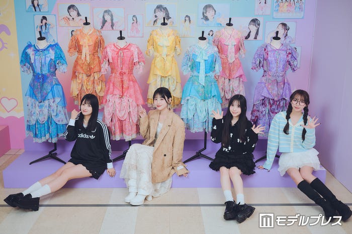(左から)庄司なぎさ、白石まゆみ、栗田なつか、塩川莉世(C)モデルプレス
