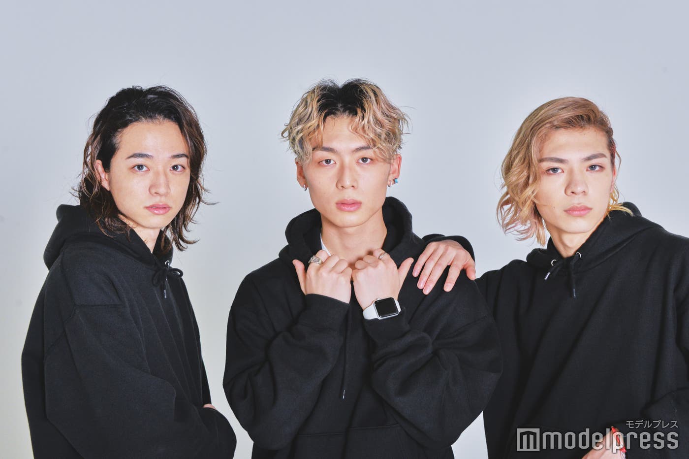 (左から)金井 水輝、渋谷 祐我、飯塚 颯真(C)モデルプレス
