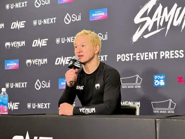 “最強芸人”ガリットチュウ福島は悶絶一本負け プロ格闘家に挑戦も左足極められ無念タップ 最後は笑い忘れず「チャトリ、俺にもお金ちょうだい！」