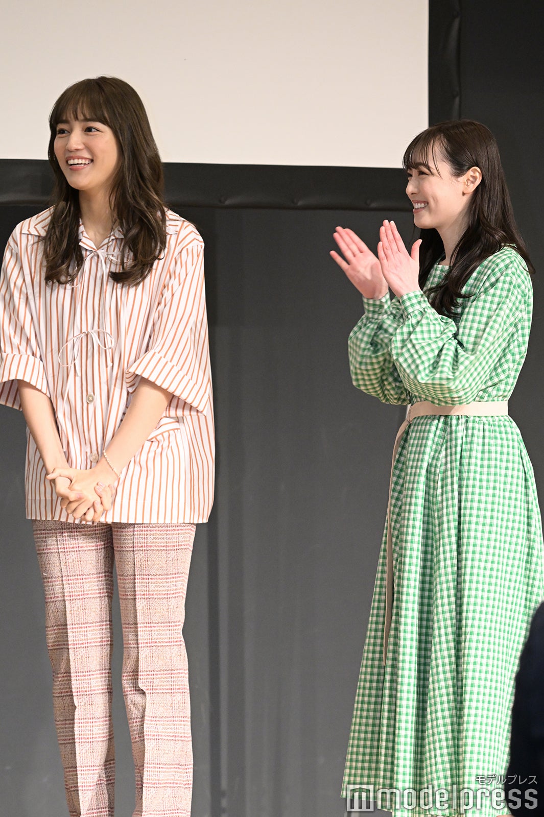 川口春奈、福原遥（C）モデルプレス