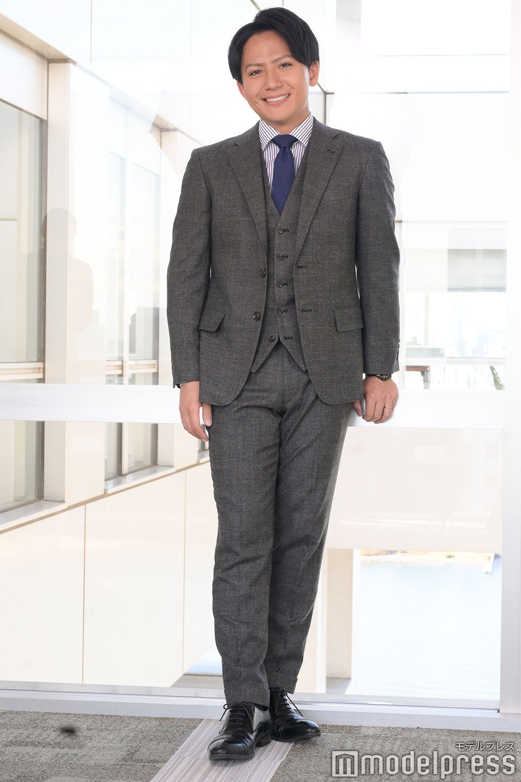安宅晃樹アナ（C）モデルプレス