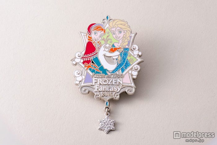 ゆうがおにつくオリジナルピン※数に限りがあります。(C)Disney