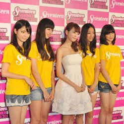 桐谷美玲、「ミスセブンティーン2011」左から:荒川優愛、中条あやみ、坂東希、橋爪愛