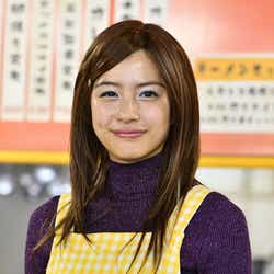 モデルプレス - 佐久間由衣が“茶髪ギャル”に 坂口健太郎主演ドラマにゲスト出演<シグナル 長期未解決事件捜査班>