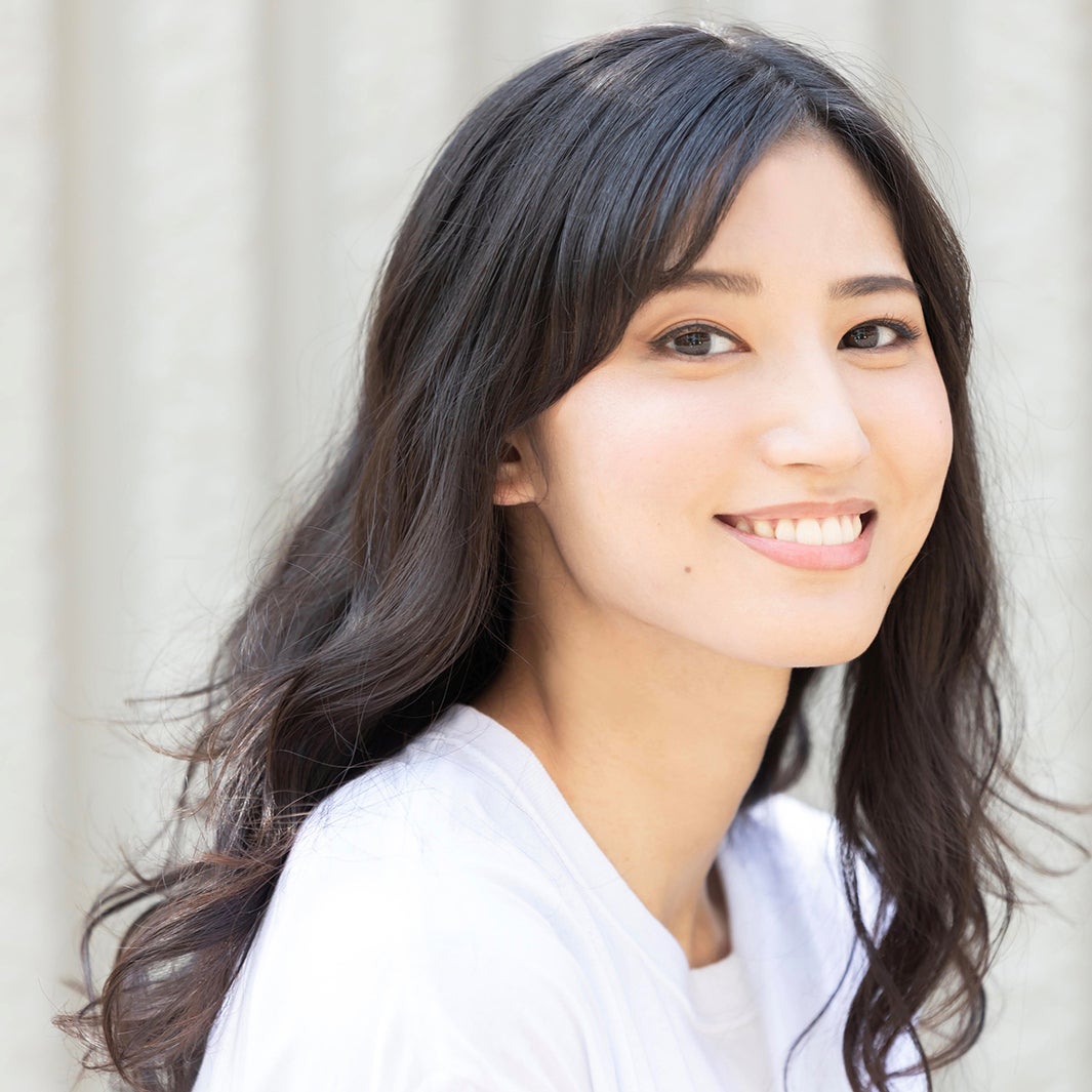 七木奏音（C）宮木あや子／集英社（C）少女文學演劇「雨の塔」製作委員会