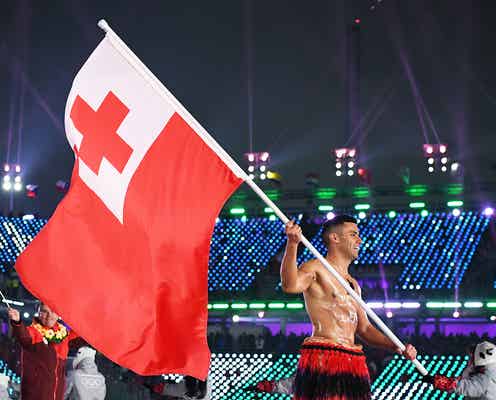 平昌五輪開会式、極寒の中“上裸入場”トンガの旗手にネット沸く「早く服を着て」