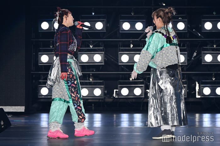 平成フラミンゴ(NICO、RIHO)(C)モデルプレス