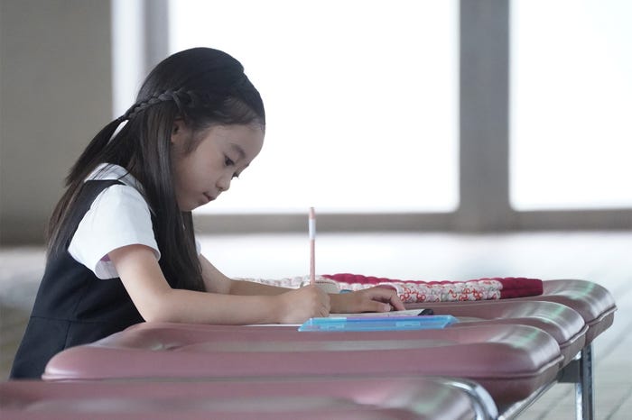 泉谷星奈「海のはじまり」第1話より(C)フジテレビ