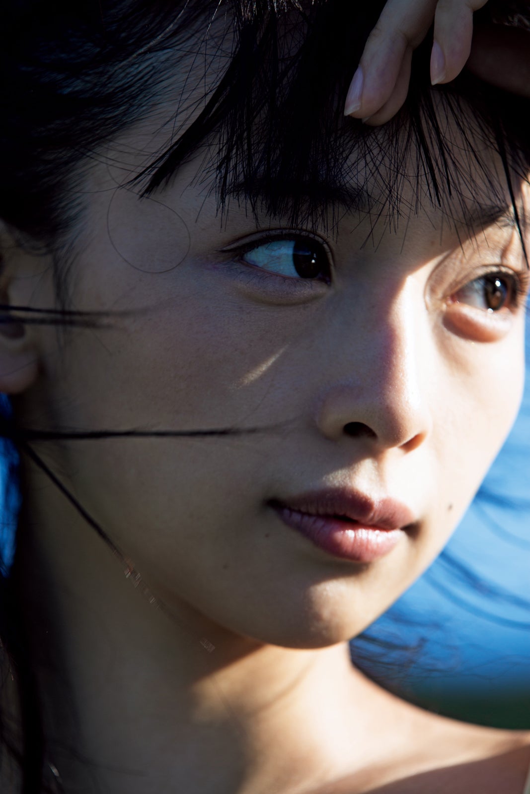 華村あすか1st写真集「月刊 華村あすか 今」より／撮影：ND CHOW（画像提供：小学館刊）