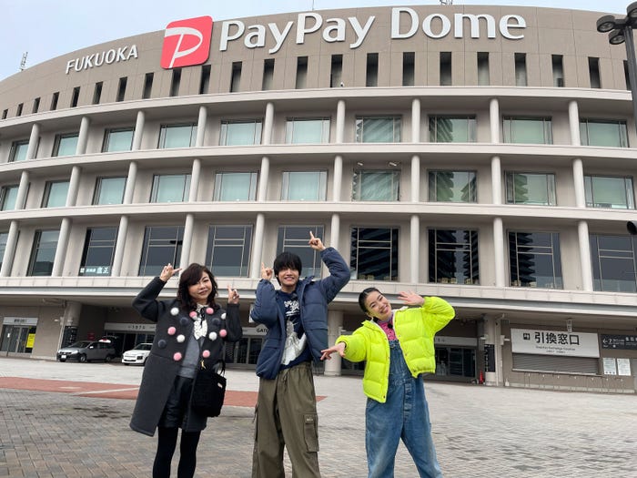 ハイヒール・モモコ、佐野晶哉、萌々(C)読売テレビ