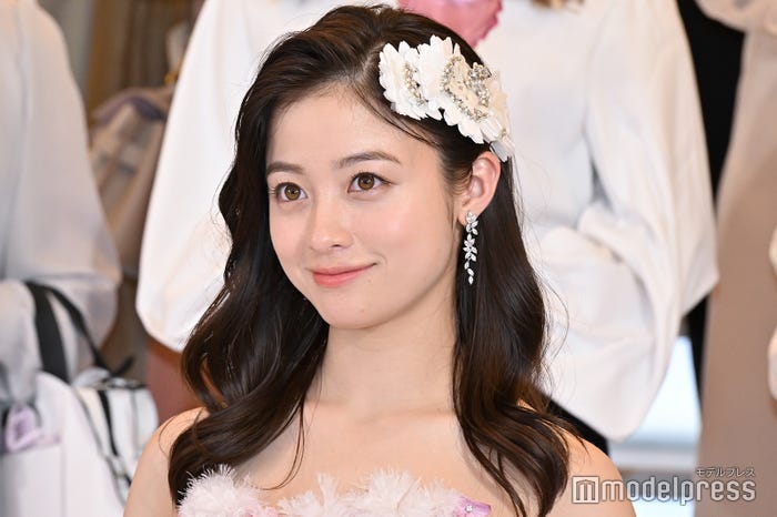 橋本環奈(C)モデルプレス