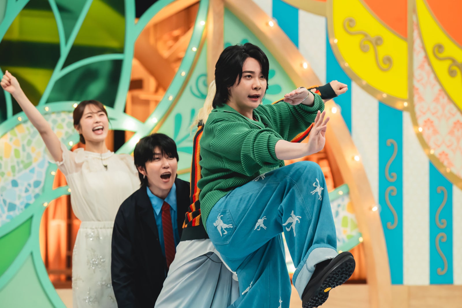 Mrs. GREEN APPLE（C）TBS