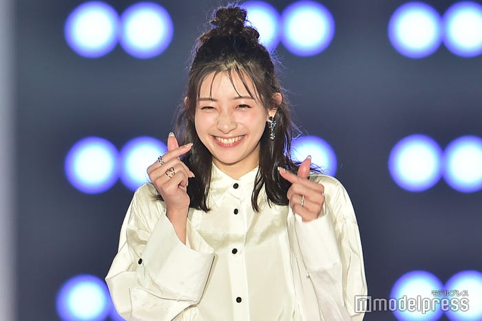 足立梨花(C)モデルプレス