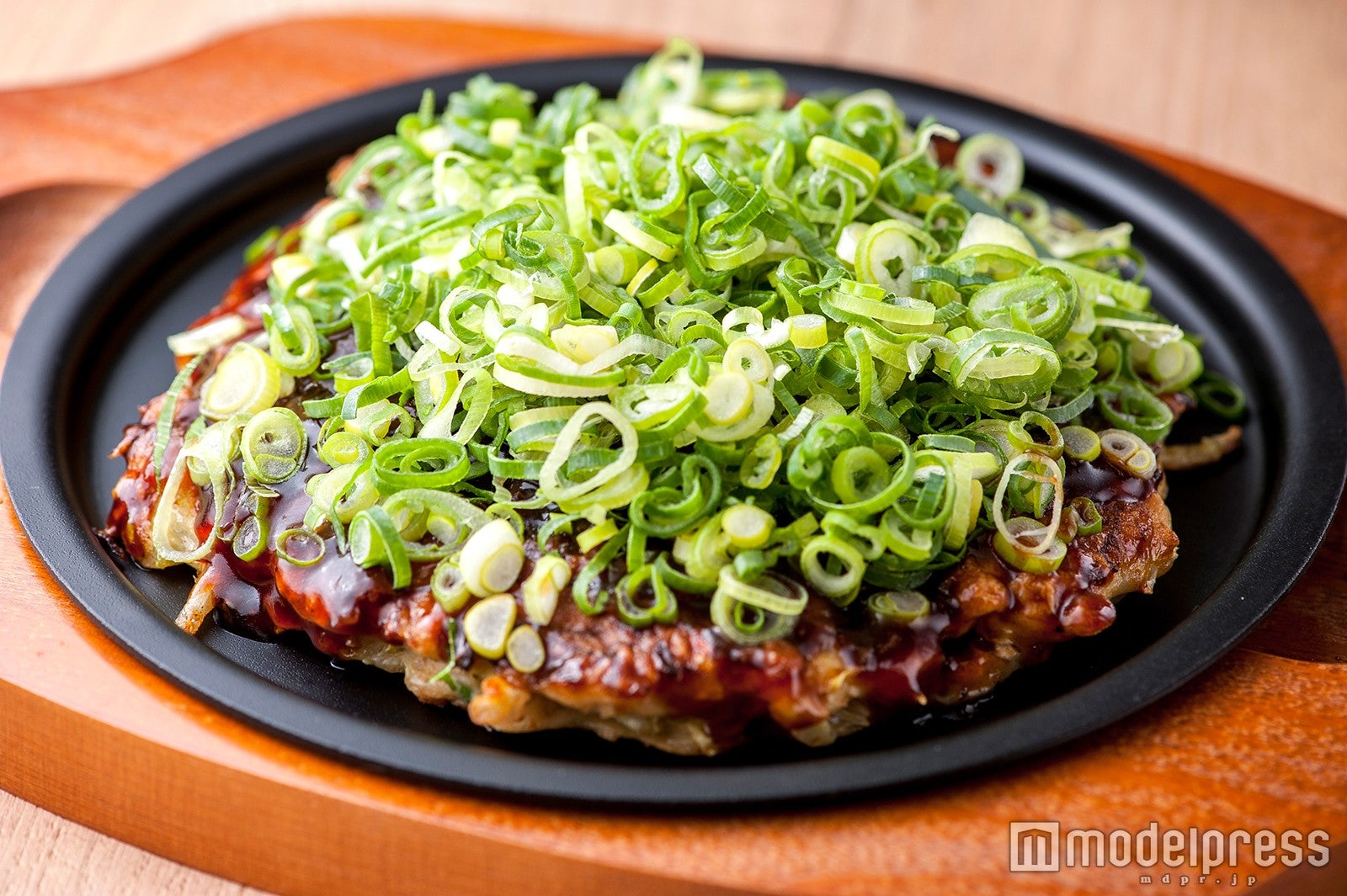 スジ焼700円／画像提供：アークヒルズ