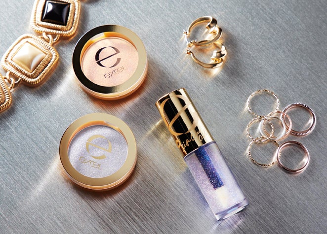 【エクセル】7色パールの“虹色リップ”できらめく旬の夏メイクへ！