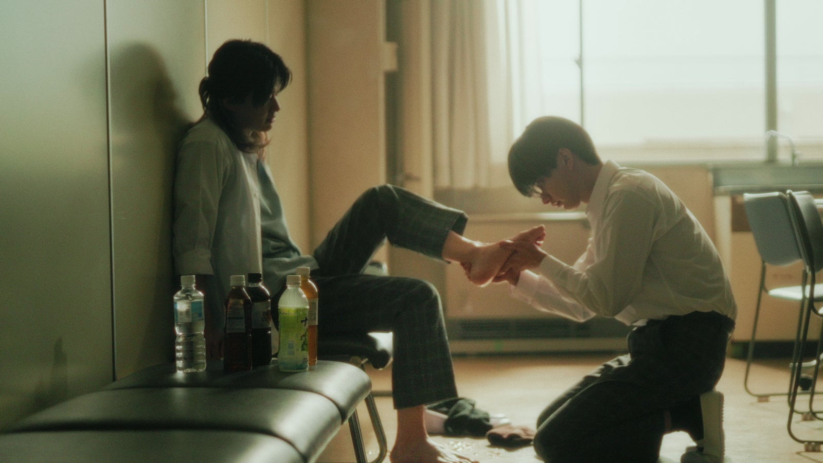 小川史記、瀬戸利樹（C）たつもとみお／シーモアコミックス（C）TOKYO MX