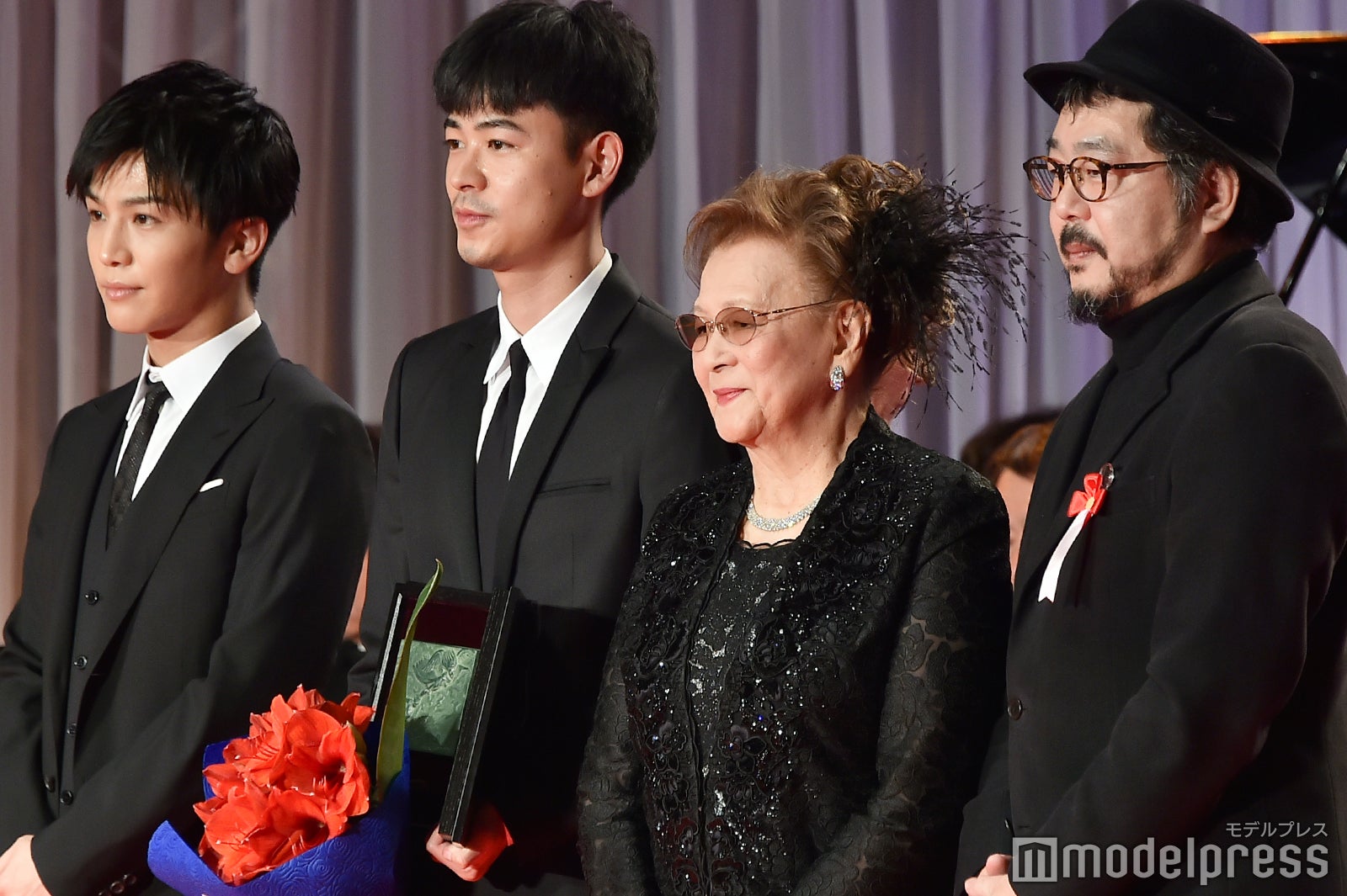 （左から）岩田剛典、成田凌、石原まき子氏、塩田明彦監督（C）モデルプレス