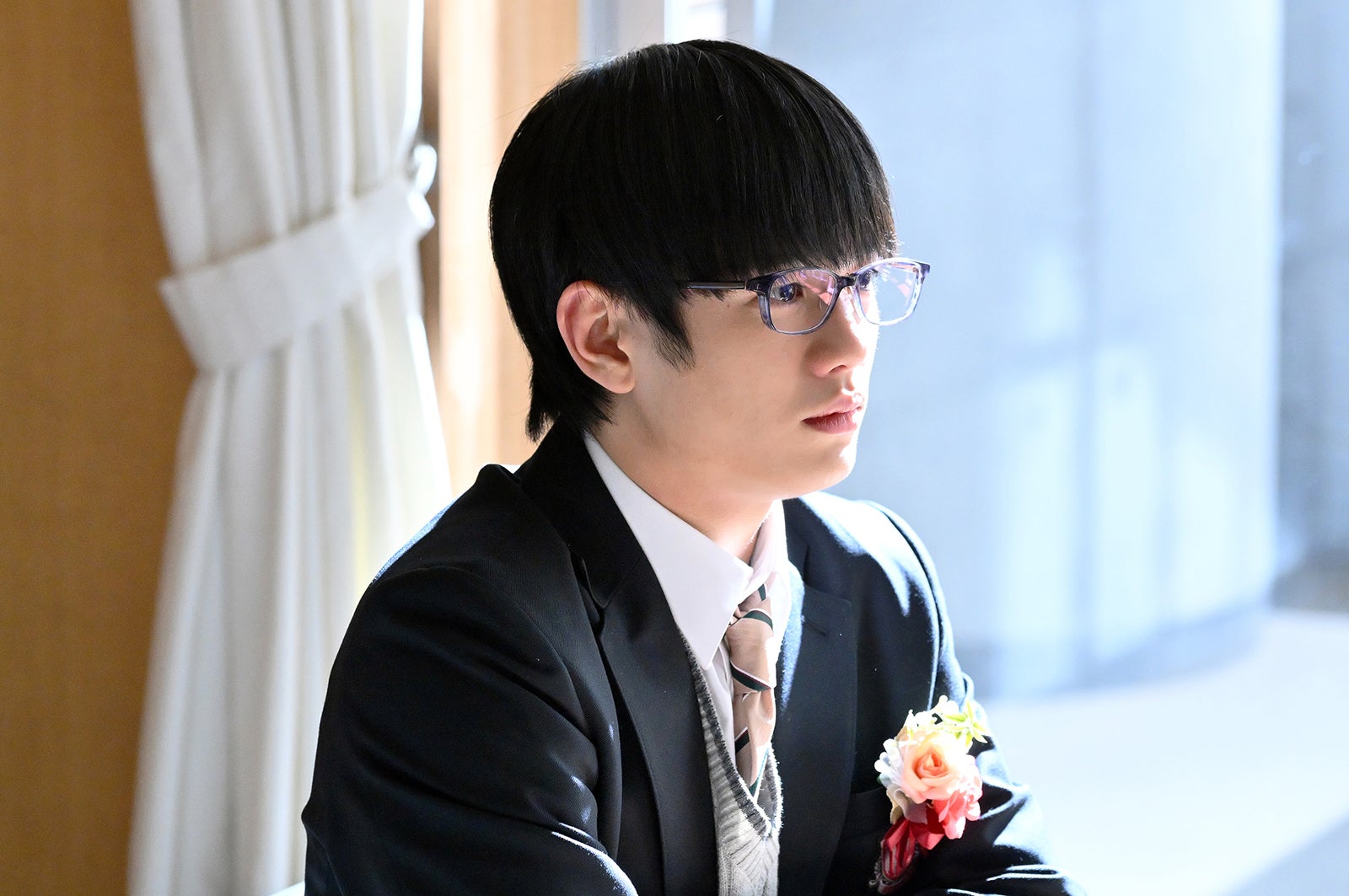 真弓孟之「御上先生」（C）TBS