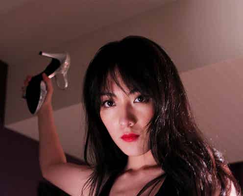 知英、復讐を誓う殺し屋に<殺る女>